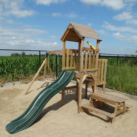 't Lang Zweerd Hébergement de vacances *